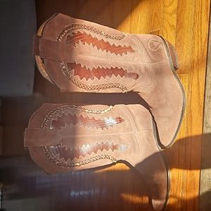 Andre Assous Leather Cowboy Boot Made in Spain Size 6